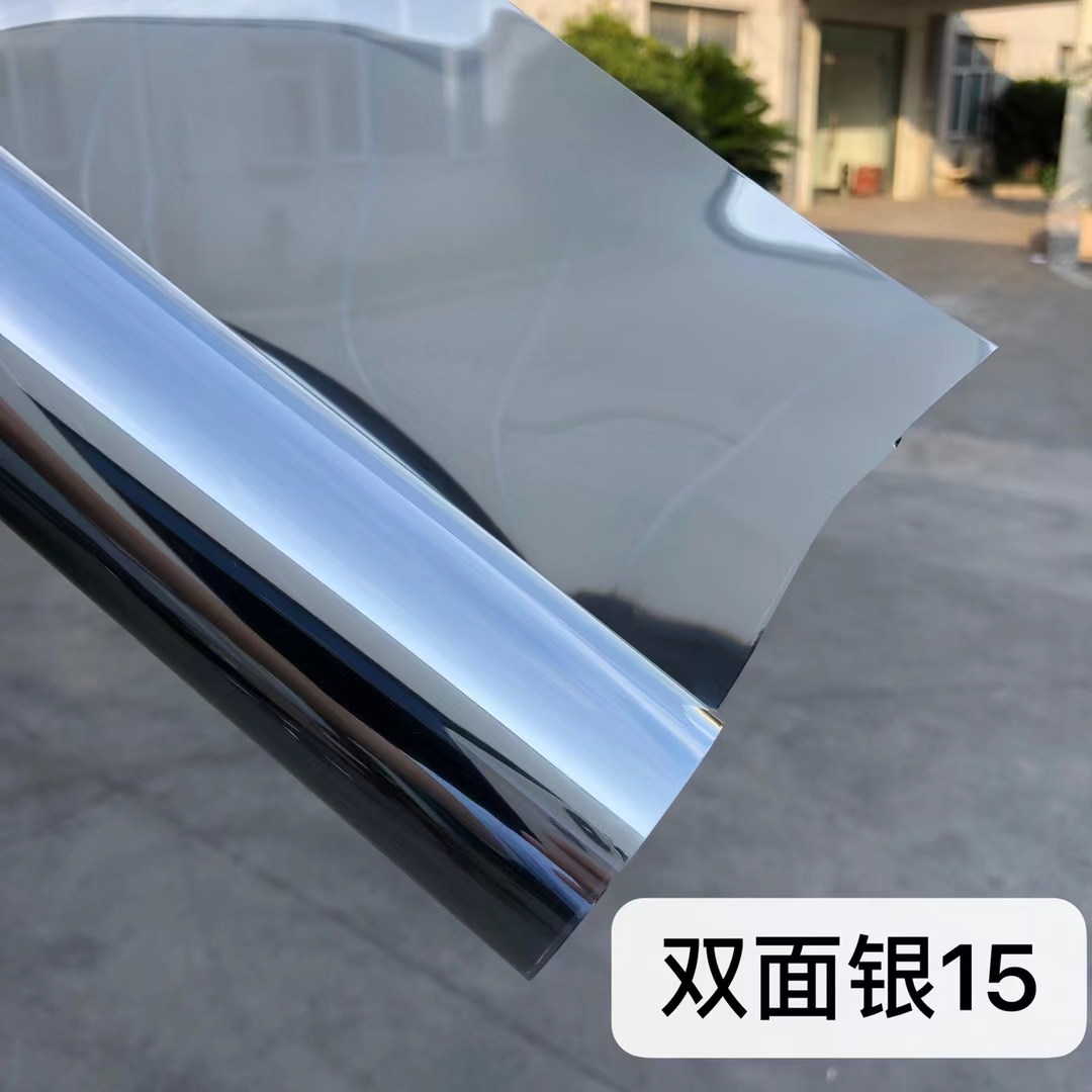 玻璃貼膜需不需要專業的人來貼？